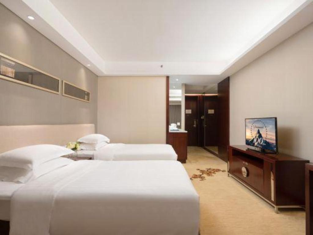 Leisure Hotel Dongguan  Buitenkant foto