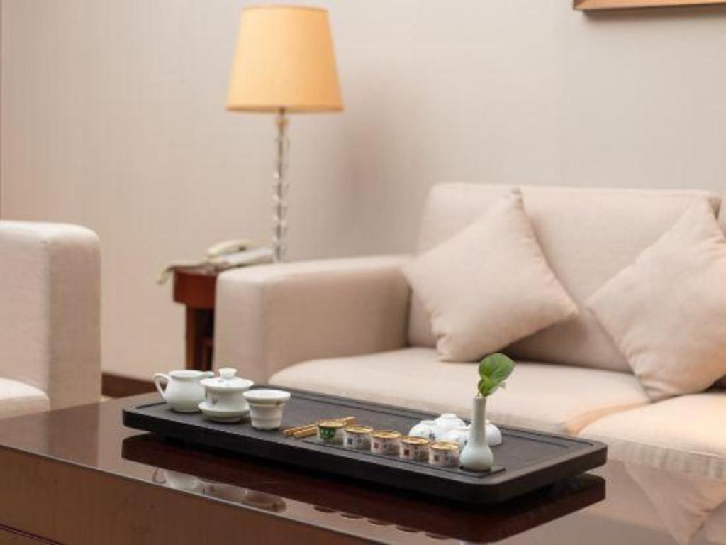 Leisure Hotel Dongguan  Buitenkant foto